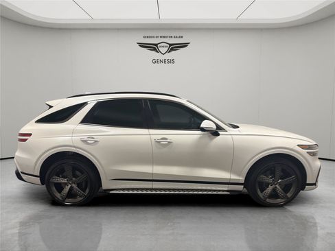 Used 2026 Genesis GV70 3.5T Sport Prestige AWD/4WD image 6