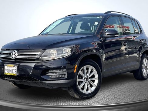 Used 2017 Volkswagen Tiguan Limited w/ Premium Package image 12