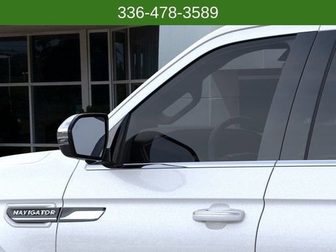 New 2024 Lincoln Navigator L Black Label image 20