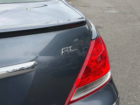 Used 2005 Acura RL AWD/4WD image 7