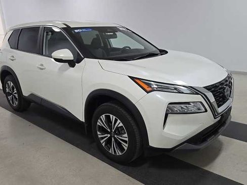 Used 2023 Nissan Rogue SV AWD/4WD image 2