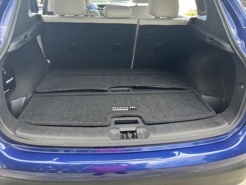 Used 2019 Nissan Rogue Sport SL w/ Premium Package FWD image 28