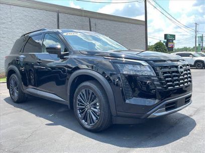 Used 2026 Nissan Pathfinder SL w/ SL Premium Package
