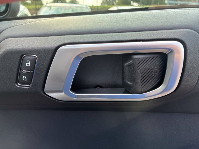 New 2026 Ford Bronco Raptor w/ Interior Carbon Fiber Pack AWD/4WD image 29
