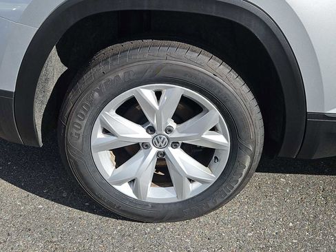 Used 2019 Volkswagen Atlas SE w/ Towing Package image 8