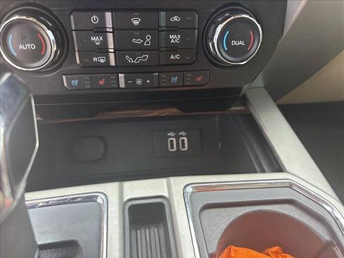 Used 2016 Ford F150 Lariat AWD/4WD image 13