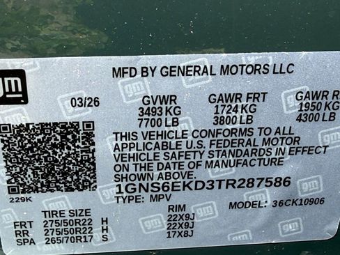 New 2026 Chevrolet Suburban RST w/ RST Capability Package AWD/4WD image 32