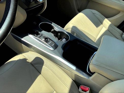 Used 2019 Acura MDX FWD image 10