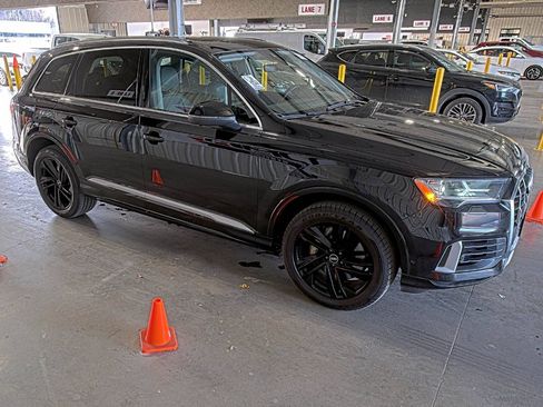 Used 2021 Audi Q7 3.0T Premium Plus image 1
