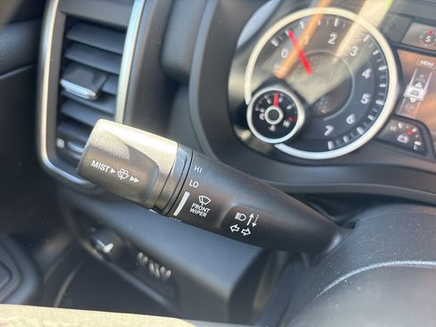 New 2026 RAM 1500 4x4 Crew Cab image 26