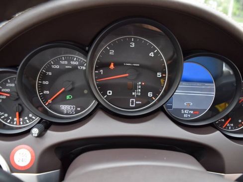 Used 2013 Porsche Cayenne Diesel AWD/4WD image 69