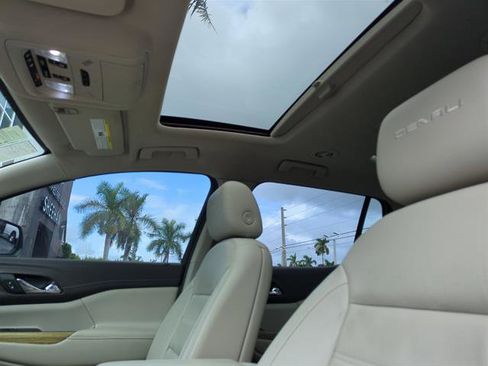 Used 2019 GMC Acadia Denali image 55