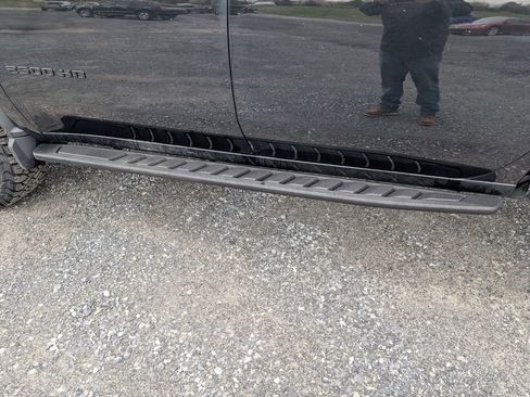 Used 2025 Chevrolet Silverado 2500 LTZ w/ Trail Boss Package image 10