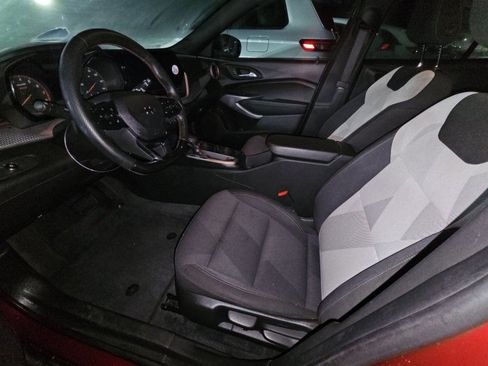 Used 2024 Chevrolet Trax RS w/ Driver Confidence Package image 11