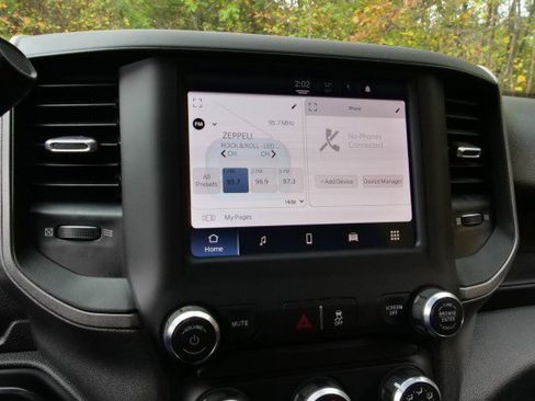 Used 2023 RAM 3500 Tradesman image 12