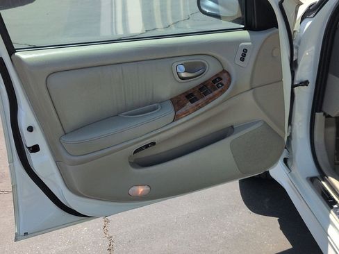 Used 2004 INFINITI I35 image 24