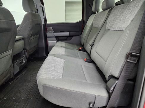 Used 2023 Ford F250 XLT w/ XLT Premium Package image 9