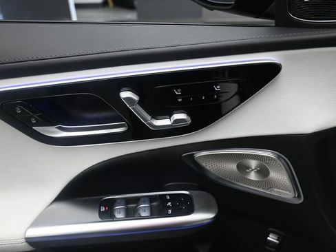 New 2025 Mercedes-Benz C 300 Sedan image 20