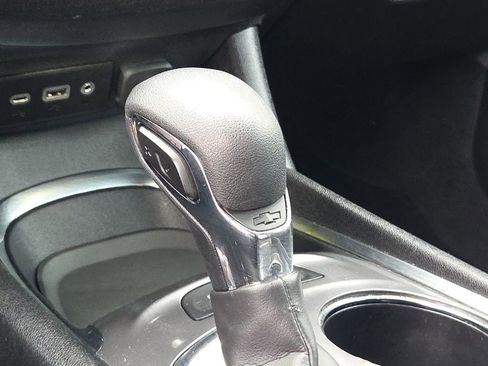 Used 2024 Chevrolet Malibu LT image 21