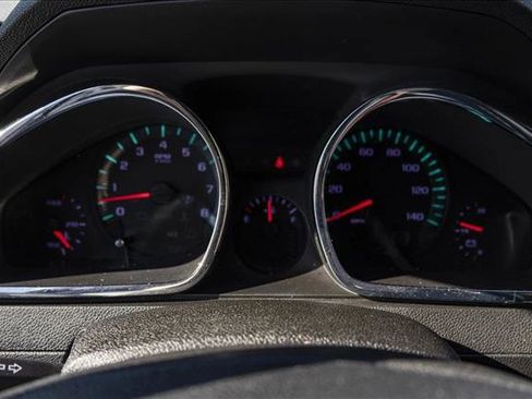 Used 2012 Chevrolet Traverse LT image 15