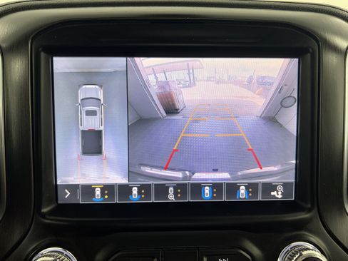 Used 2019 GMC Sierra 1500 AT4 w/ Off Road Performance Package AWD/4WD image 23