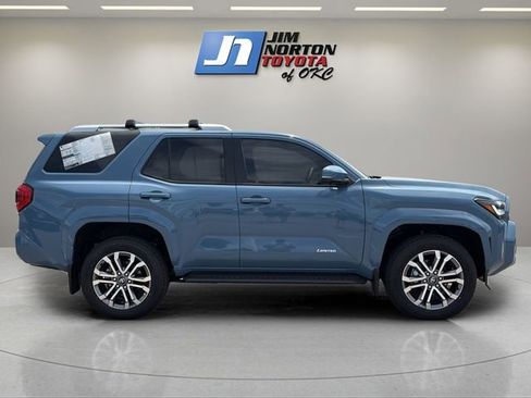 New 2026 Toyota 4Runner Limited AWD/4WD image 4