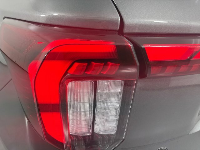 Used 2026 Ford Explorer ST-Line AWD/4WD image 32