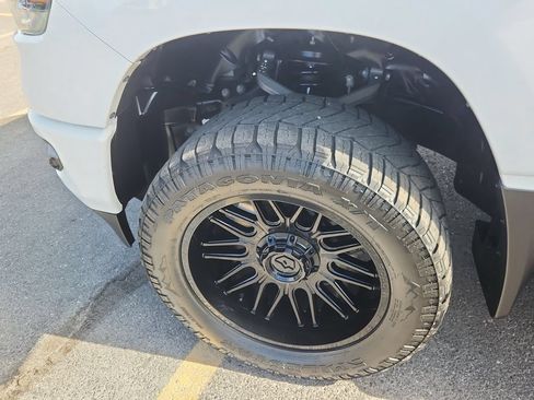 Used 2023 RAM 1500 Sport w/ G/T Package AWD/4WD image 18