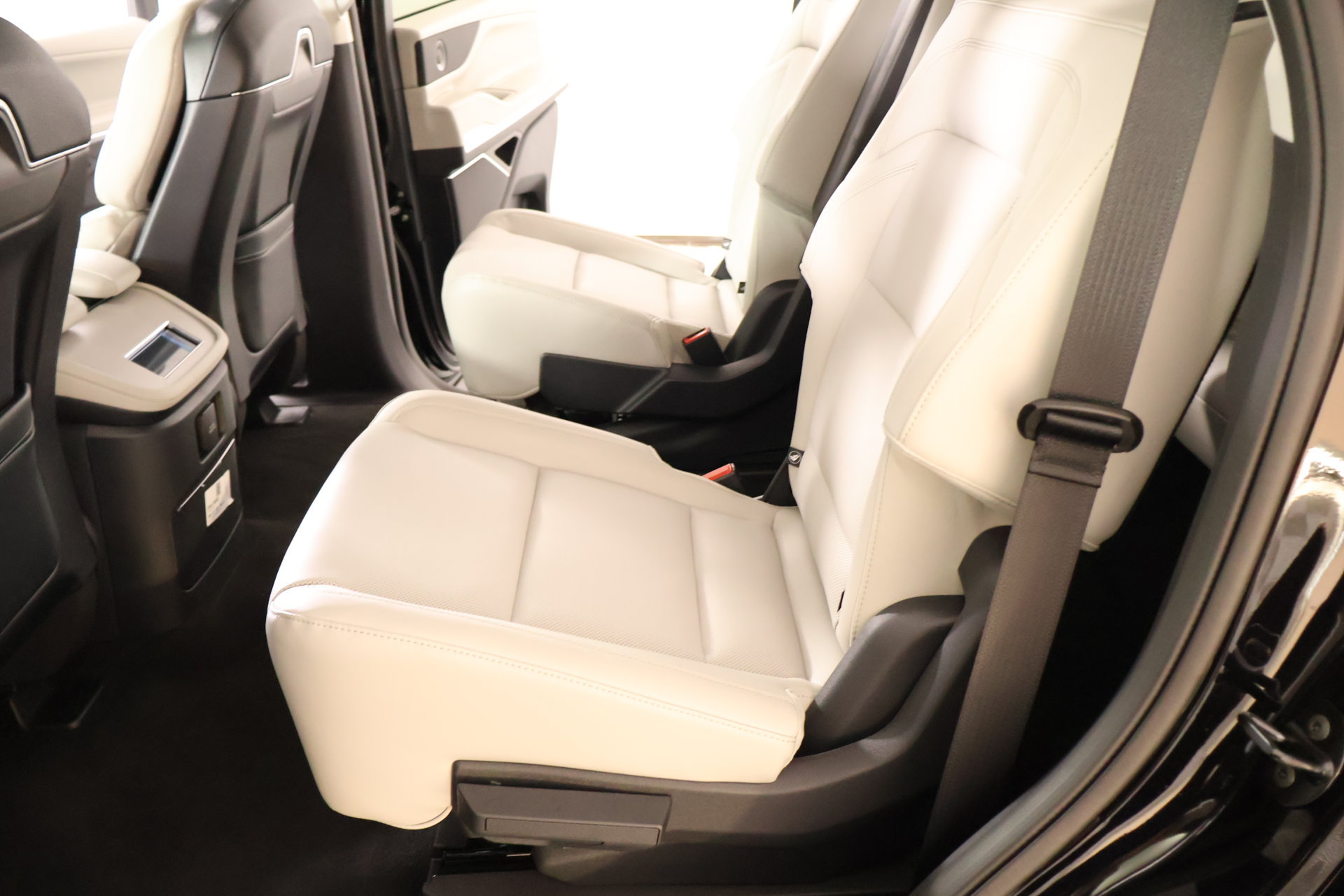 New 2026 Lincoln Navigator Premiere AWD/4WD image 13