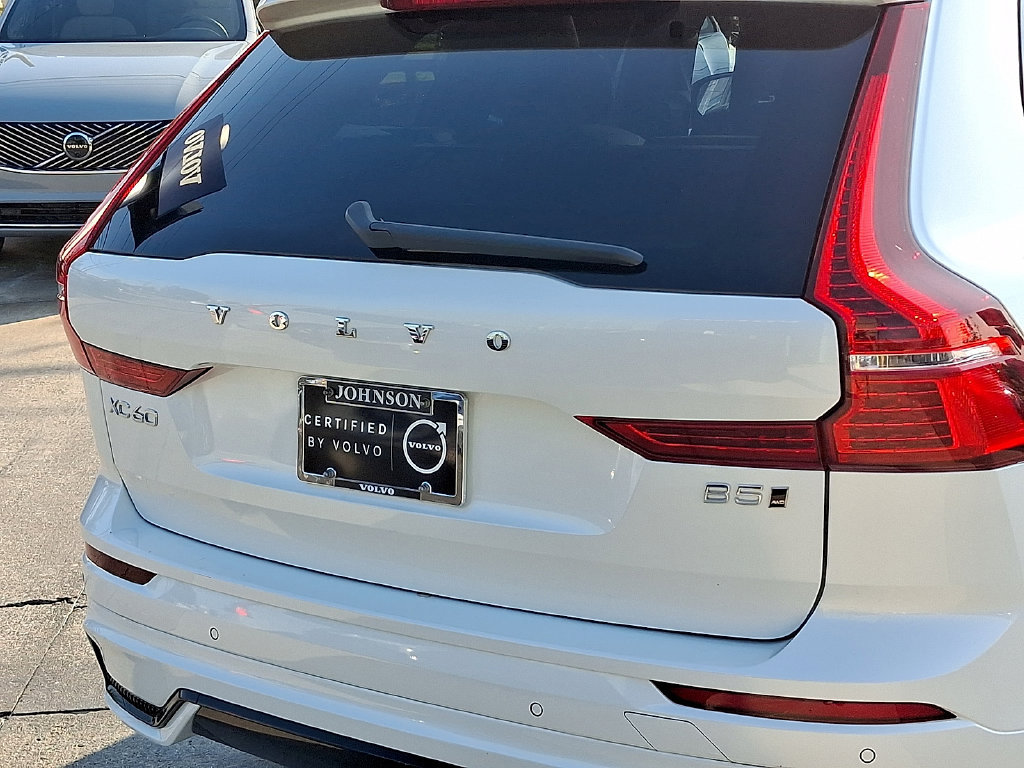 Certified 2024 Volvo XC60 B5 Plus w/ Protection Package AWD/4WD image 30