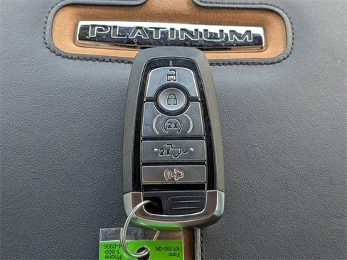Used 2024 Ford F250 Platinum image 45