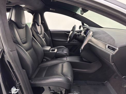 Used 2016 Tesla Model X P90D image 15