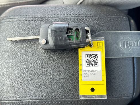 Used 2014 Chevrolet Cruze Eco FWD image 33