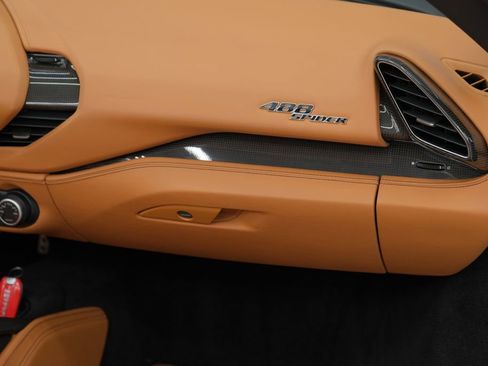 Used 2018 Ferrari 488 Spider RWD image 34
