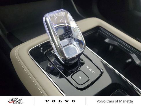 Used 2026 Volvo XC90 B6 Plus w/ Protection Package Premier image 34