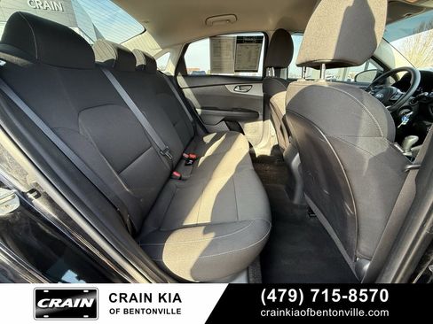 Used 2019 Kia Forte FE image 30