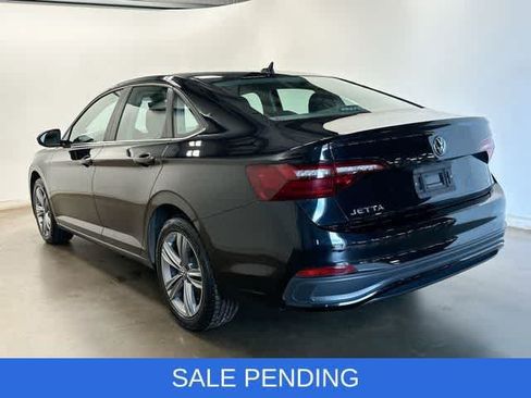Used 2024 Volkswagen Jetta SE FWD image 32