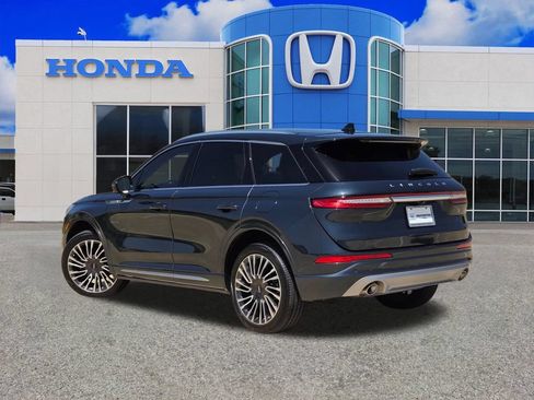 Used 2022 Lincoln Corsair Reserve w/ Equipment Group 201A AWD/4WD image 5