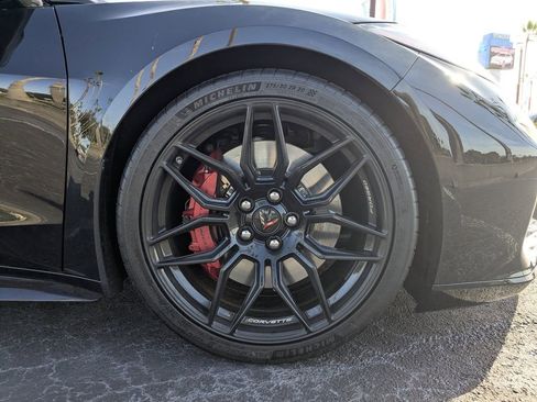 Used 2024 Chevrolet Corvette Z06 image 11