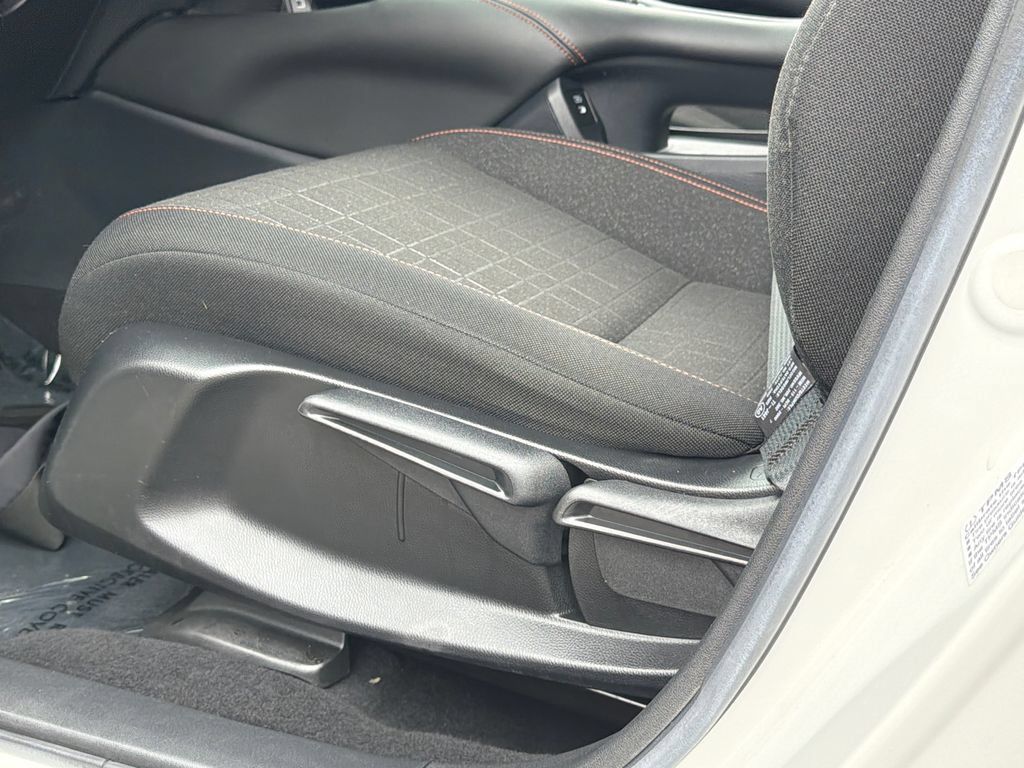 Used 2024 Honda HR-V Sport image 29