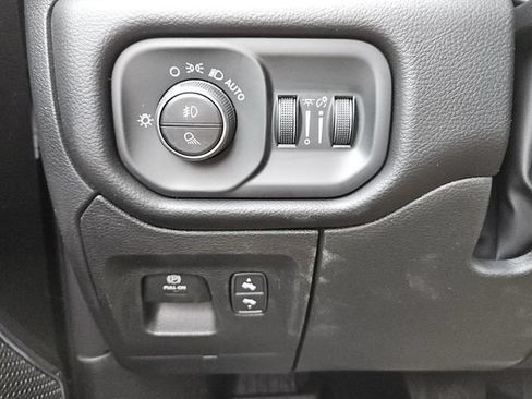 New 2026 RAM 1500 Laramie w/ Sport Appearance Package AWD/4WD image 24