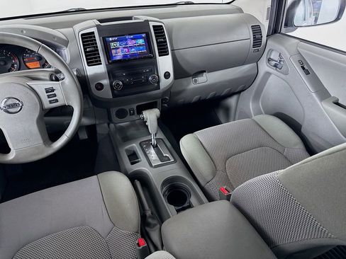 Used 2019 Nissan Frontier SV image 21