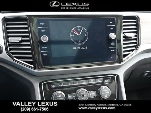 Used 2021 Volkswagen Atlas SEL Premium image 15