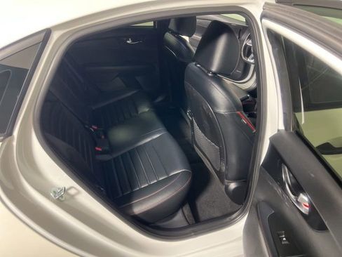 Used 2022 Kia Forte GT FWD image 29
