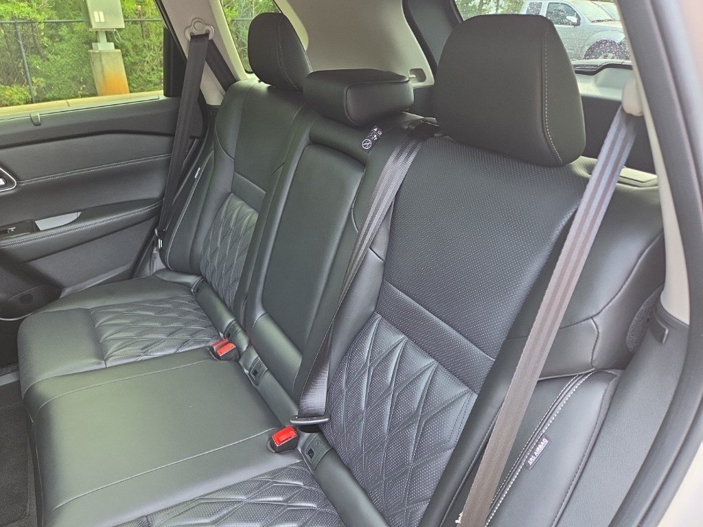 Used 2026 Nissan Rogue Platinum w/ Platinum Premium Package AWD/4WD image 26