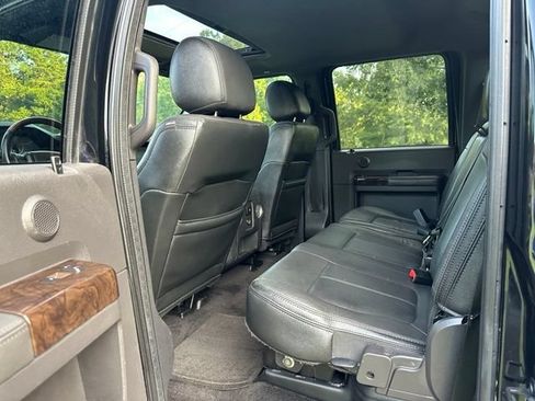 Used 2016 Ford F250 Platinum w/ FX4 Off-Road Package AWD/4WD image 12