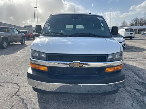 Used 2025 Chevrolet Express 3500 LT w/ LT Preferred Equipment Group image 2