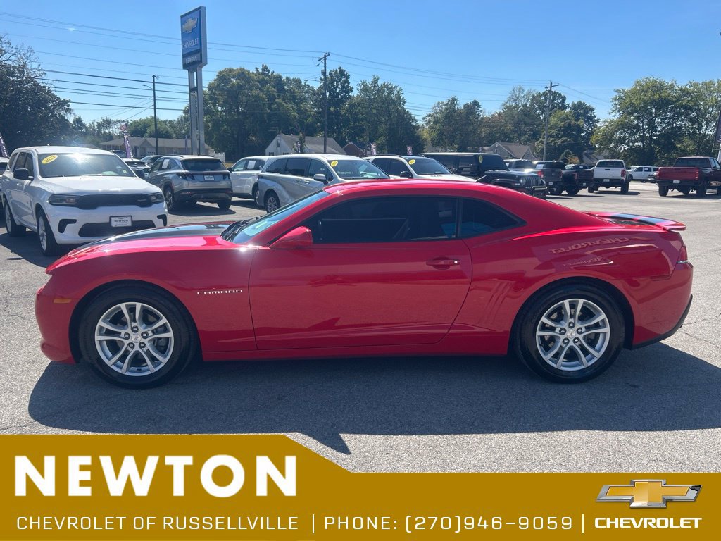 Used 2015 Chevrolet Camaro LT RWD image 27