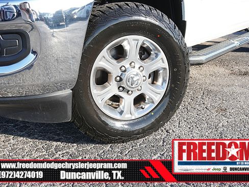 Used 2024 RAM 2500 Big Horn w/ Bed Utility Group AWD/4WD image 8
