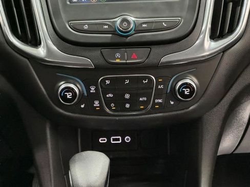 Used 2023 Chevrolet Equinox LT w/ Driver Convenience Package AWD/4WD image 24